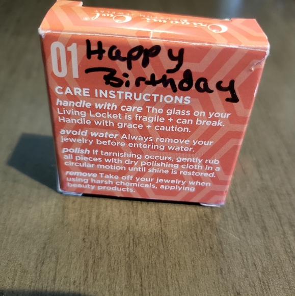 Origami Owl Mini Living Locket - Picture 7 of 7